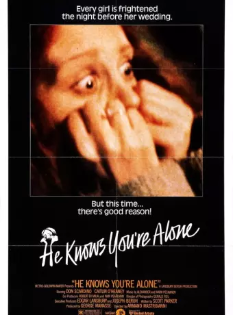 Он знает, что вы одни / He Knows You're Alone